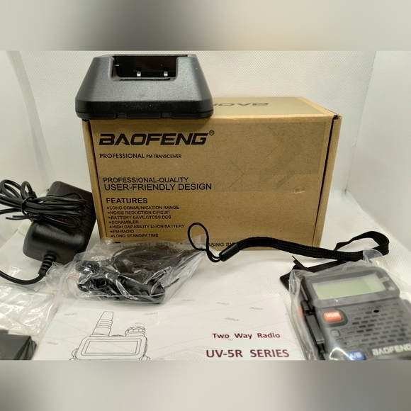 Baofeng UV-5r 2 way radio two way Dual band VHF UHF 2 meter - Picture 2 of 7